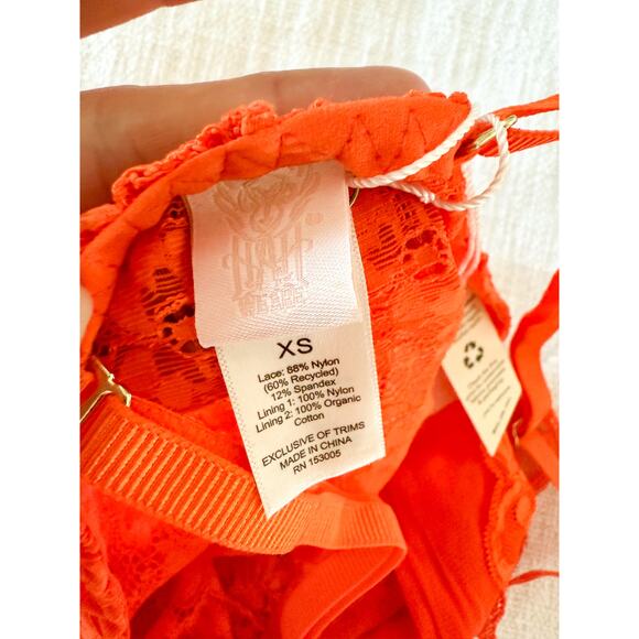 We are HAH | NWT Comin' in HAHt Lace Bodysuit Burnt Orange | Sz XS - Picture 7 of 7